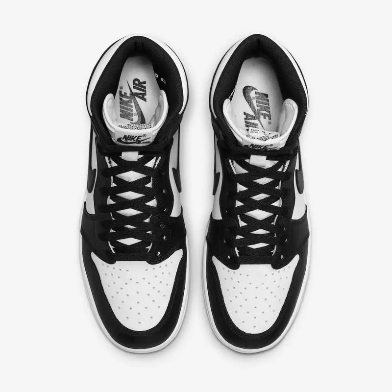 Jordan 1 Retro Black White (555088-010)