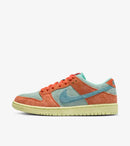 Nike SB Dunk Low Orange Emerald Rise (DV5429-800)