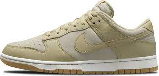 Nike Dunk Low Khaki Suede Gum (DZ4513-200)