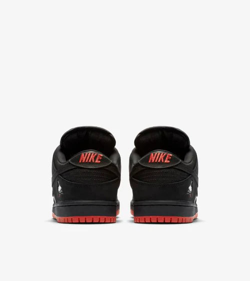 Nike SB Dunk Low Black Pigeon (883232-008)